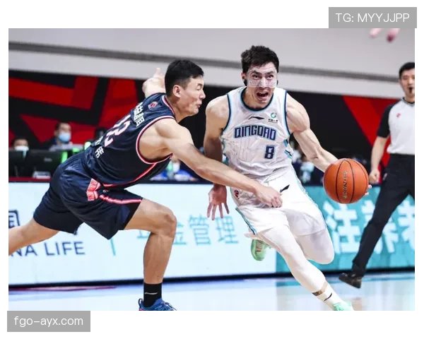 马里定位球建功助球队取胜，状态强势回暖