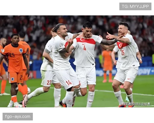 荷兰队强势晋级欧洲杯决赛圈,实力彰显成夺冠热门 荷兰队强势晋级欧洲杯决赛圈,实力彰显成夺冠热门