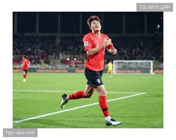 金玟哉荣膺德甲赛季最佳球员，出色表现引关注