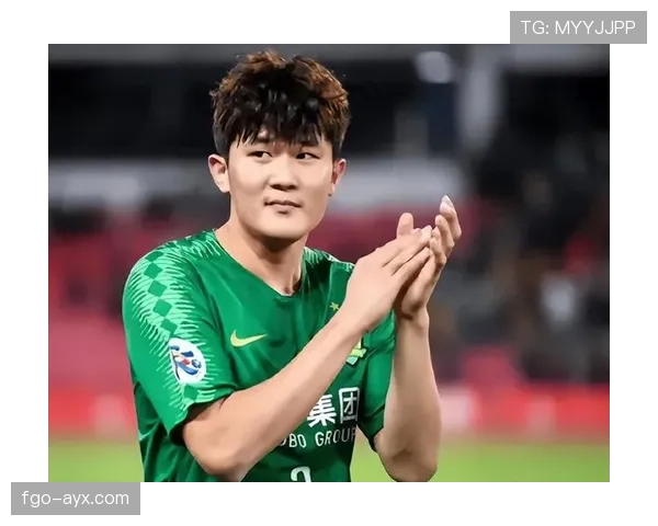 金玟哉与范戴克：新时代后防线双子星表现稳健，持续提升防守实力